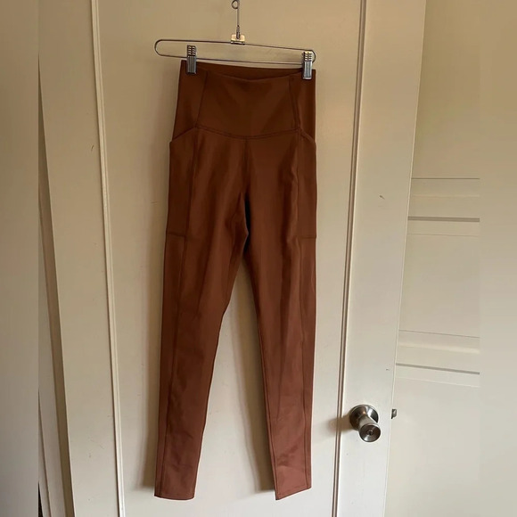 NWOT Girlfriend Collective | Pocket Performance Stretch Leggings, size  XS - Picture 5 of 13
